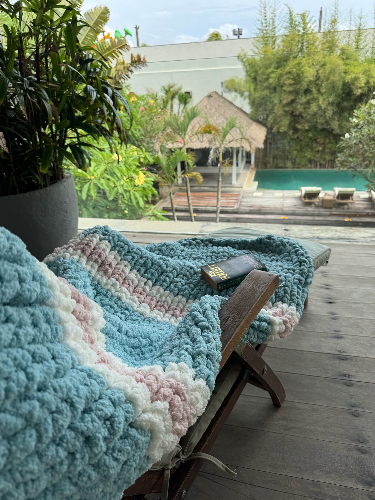 Throw blanket - Blue Easter stripe
